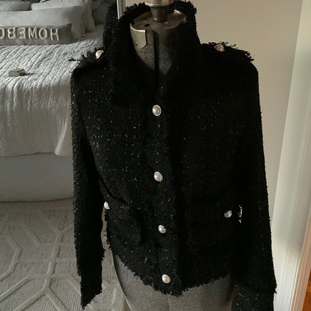 ❌Sold❌Boucle jacket/blazer, pearl buttons, size SMALL, DOLCE CABO